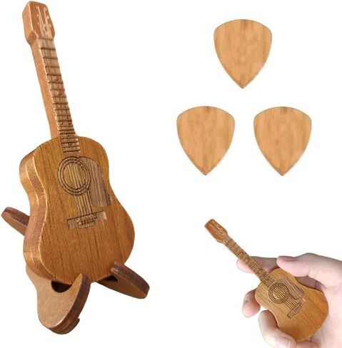 صندوق اختيارات جيتار خشبي مع حامل، حامل اختيار جيتار صغير على شكل غيتار مع 3 قطع من اختيارات الجيتار، حامل اختيار جيتار منقوش، حافظة اختيار جيتار لمحبي عازفي الجيتار in Kuwait