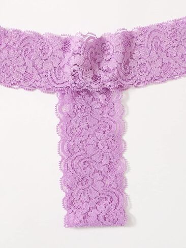 WDIRARA Women's Floral Lace Scallop Trim Bralette and Thong Lingerie Set with Chain Linked Choker in Saudi Arabia