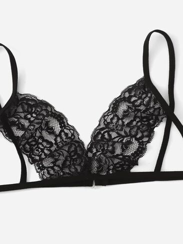 WDIRARA Women's Floral Lace Scallop Trim Bralette and Thong Lingerie Set with Chain Linked Choker in Saudi Arabia