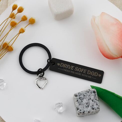 هدايا عيد الأب للأب من الابنة، هدايا عيد الأب للأب، سلسلة مفاتيح للأب، هدايا للأب من الابنة، الابنة، هدايا عيد الميلاد للأب - أنا أحب وأحتاجك يا أبي in Kuwait