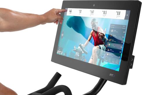 جهاز تدريب ProForm Vue الذكي العاكس مع شاشة لمس عالية الدقة مقاس 22 بوصة وعضوية iFIT Pro لمدة 30 يومًا باللون الأسود in Saudi Arabia