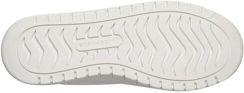 Easy Spirit Women's Onyx Sneaker in Saudi Arabia