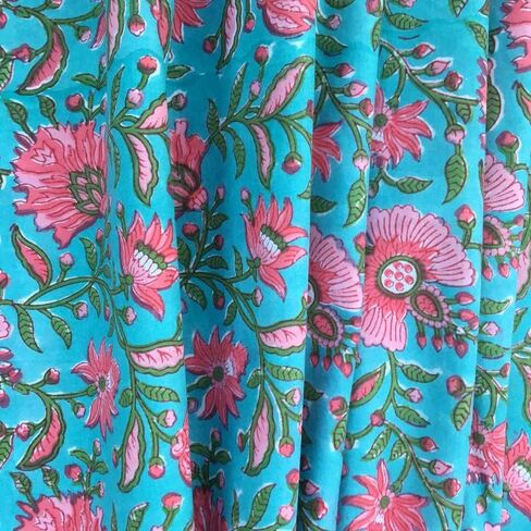 نسيج قطني مطبوع يدويًا من E-Tailor®، قماش فوال قطني للخياطة والحرفية وصناعة الملابس وتشغيل الصبغة الطبيعية قماش طباعة الأزهار الهندية Sanganeri من عرض الياردة 44 بوصة - 3 ياردة - زهري - أحمر in Kuwait