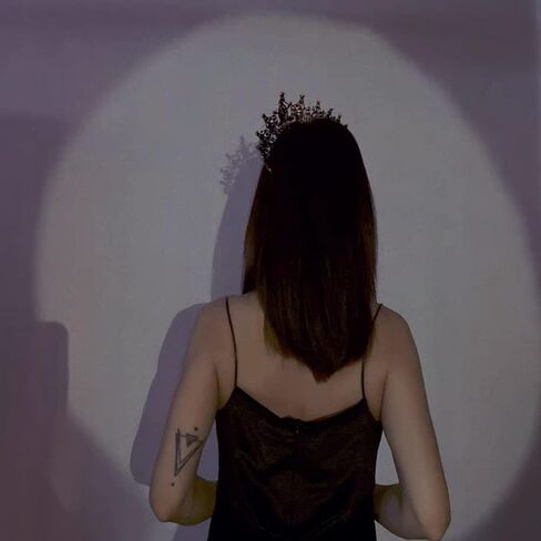 تيجان الملكة السوداء الباروكية للنساء، تيجان زفاف سوداء من حجر الراين للنساء، تيجان الزفاف، تاج أسود كريستال الأميرة تاج للحفلات الراقصة ومهرجان الموسيقى، تاج عيد الميلاد، إكسسوارات قوطية in Kuwait