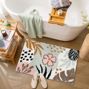 ORTIGIA Long Cute Scalloped Bathroom Rugs Runner, Fun White and Green Plush Microfiber Scallop Bath Mats Non Slip Washable Quick Dry Absorbent, Rug Carpet for Bathtub Sink Laundry Room Bedroom, 17x47
