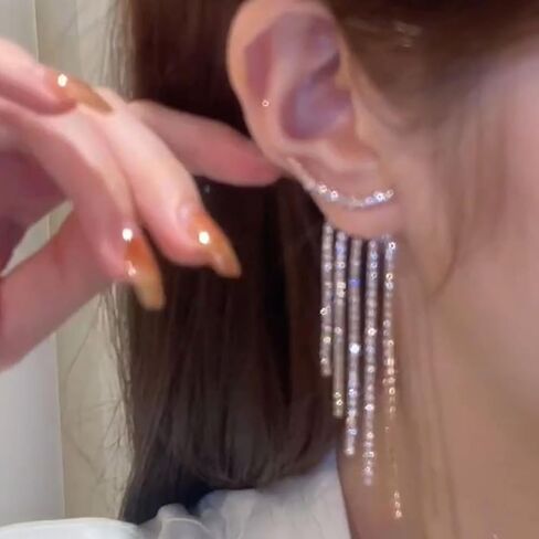 أقراط شرابة فضية من حجر الراين للنساء طويلة لامعة من حجر الراين شرابة للحفلات الراقصة أقراط من حجر الراين أقراط لحفلات الزفاف والحفلات الراقصة ملابس هدايا مجوهرات in Kuwait