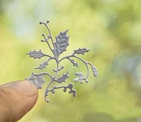 Cutting Dies for Card Making, YunTrip Bird Holly Wreath Metal Cutting Dies for DIY Scrapbooking Album Embossing Photo Craft Paper Cards Decorative Craft Card Making Accessories Scrapbooking Die-Cuts in Saudi Arabia