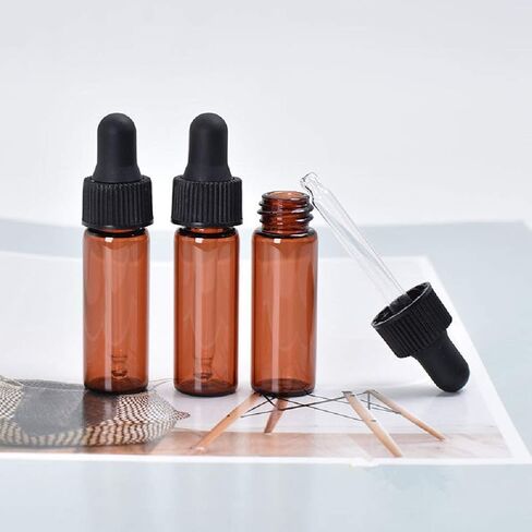 15 قطعة من زجاجات قطارة العنبر 4 مل، قوارير زجاجية صغيرة فارغة للعطور، زجاجات قطرات من الزيوت العطرية، حاويات مستحضرات التجميل مع قطارة زجاجية وأغطية سوداء in Kuwait