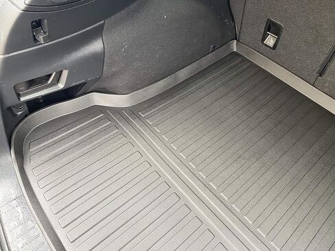 بطانة شحن ممتازة لسيارة Subaru Outback 2015-2019 - حماية 100% - سجادة صندوق السيارة الملائمة حسب الطلب - سجادة شحن سوداء لجميع المواسم - بطانات صندوق السيارة مقاسة بالليزر ثلاثية الأبعاد لسيارة Subaru Outback 2015-2019. in Saudi Arabia