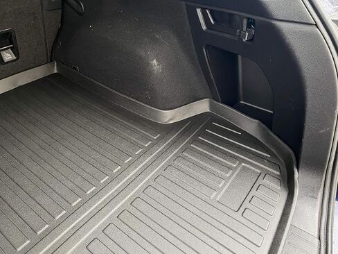 بطانة شحن ممتازة لسيارة Subaru Outback 2015-2019 - حماية 100% - سجادة صندوق السيارة الملائمة حسب الطلب - سجادة شحن سوداء لجميع المواسم - بطانات صندوق السيارة مقاسة بالليزر ثلاثية الأبعاد لسيارة Subaru Outback 2015-2019. in Saudi Arabia
