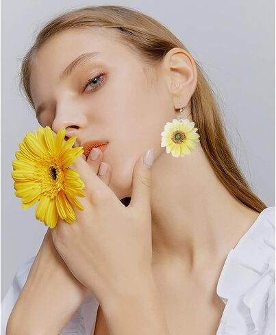 ANDPAI 3D Resin Sunflower Drop Earrings Unique Handmade Bohemian Sunflower Dangle Drop Earrings Yellow Pink Flower Sunflower Statement Earrings Simple White Daisy Flower Earring Jewelry Gifts for Women Girls in Saudi Arabia