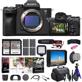 كاميرا سوني a7 IV بدون مرآة ILCE-7M4/B، شاشة 4K، ميكروفون فيديو، بطاقة ذاكرة 2 × 64 جيجابايت، حقيبة، 3 بطاريات متوافقة مع NP-FZ100، قارئ بطاقات، ضوء LED، برنامج صور كوريل، والمزيد in Kuwait