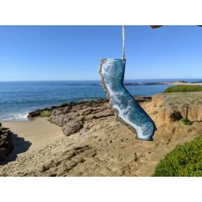 Seashore State Christmas Ornament, Ocean and Beach Inspired Decor for Home and Office Resin Ornament with Real Sand (California)