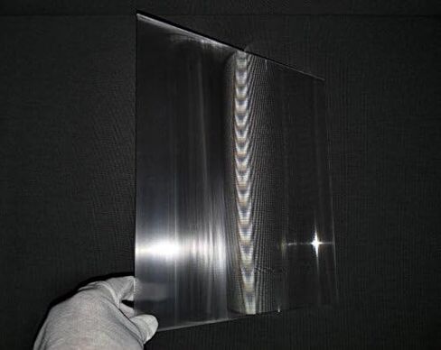 عدسة فريسنل خطية 300 * 300 مم البعد البؤري 300 مم عدسة خطية بصرية، البؤري عبارة عن خط، عدسات أكريليك، تركيز صغير نفاذية الضوء العالية من SIX SEASONS TECH in Kuwait