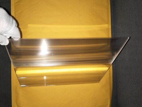 عدسة فريسنل خطية 300 * 300 مم البعد البؤري 300 مم عدسة خطية بصرية، البؤري عبارة عن خط، عدسات أكريليك، تركيز صغير نفاذية الضوء العالية من SIX SEASONS TECH in Kuwait