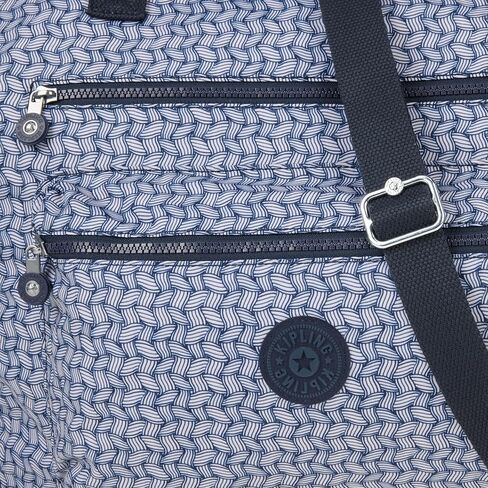 Kipling Women's Isaac Prt Weekend Totes in Saudi Arabia