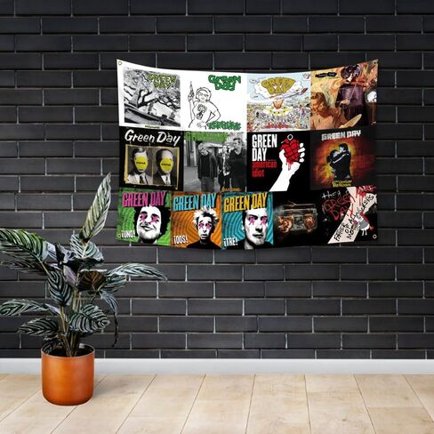 MOOR Green Tapestry Days Collage 13 غلاف الألبوم راية العلم (4x4ft، 150 بولي، طباعة عالية الدقة) ديكور المرآب علامة رجل الكهف in Kuwait