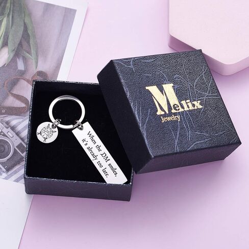 هدايا التنين سلسلة مفاتيح لطيفة عندما يبتسم سيد الزنزانة لقد فات الأوان بالفعل Dnd Gifts هدية التنين الماجستير (عندما يبتسم سيد الزنزانة فقد فات الأوان بالفعل) in Kuwait