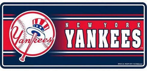 MLB New York Yankees 3D Magnet, 8-inch in Saudi Arabia