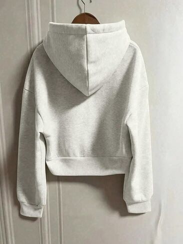 Women's Zip Up Hoodie Long Sleeve Drawstring Hooded Sweatshirt Trendy Zipped Hoodies with Pocket in Saudi Arabia