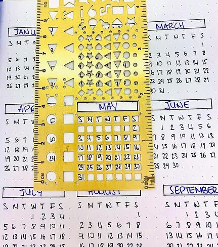 A5 رصاصة نقطة مجلة منقط شبكة دفتر 220 صفحة 3 × علامات الصفحة 160 GSM ورق سميك للغاية بوجو محدد استنسل معدني مسطرة أرقام الصفحات حامل القلم في العمود الفقري 4 × صفحات الفهرس 8 صفحات مثقوبة in Saudi Arabia