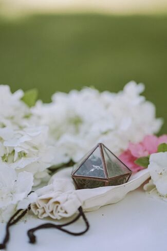Ring box for wedding ceremony, Ring bearer pillows, Glass ring box, Proposal ring box Engagement ring box, Ring holder (Black) in Saudi Arabia