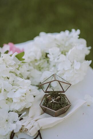 Ring box for wedding ceremony, Ring bearer pillows, Glass ring box, Proposal ring box Engagement ring box, Ring holder (Black) in Saudi Arabia