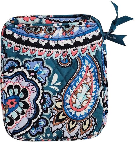 Vera Bradley Cotton Front Zip Wristlet in Saudi Arabia