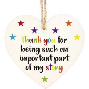Wooden Hanging Heart Plaque, Friendship/Teacher Appreciation Gift, Thank You for Being Such an Important Part of My Story, Wood Hanging Sign for Wall Door Decor(C02)