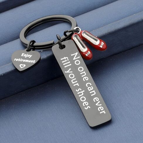 استمتع بسلسلة مفاتيح التقاعد التي لا يمكن لأحد أن يملأها هدية التقاعد الخاصة بك in Kuwait