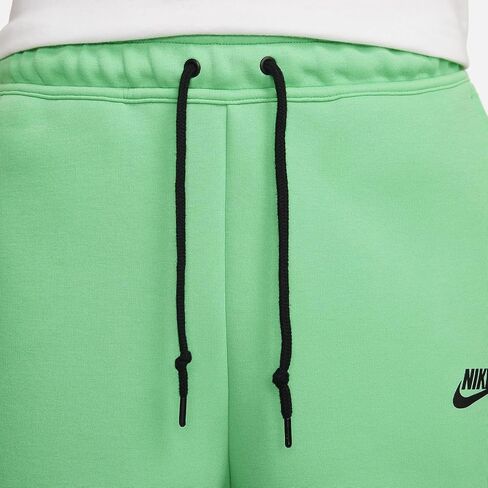 شورت Nike Sportswear Tech Fleece للرجال (أخضر ربيعي/أسود، FB8171-363) مقاس متوسط in Saudi Arabia