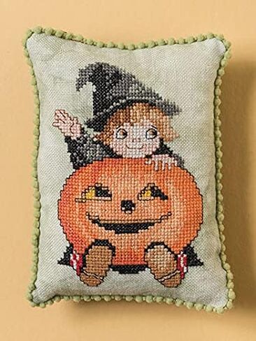 Just Cross Stitch Just Crossstitch Halloween 2021 إصدار خاص لهواة الجمع in Saudi Arabia