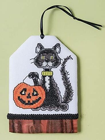 Just Cross Stitch Just Crossstitch Halloween 2021 إصدار خاص لهواة الجمع in Saudi Arabia