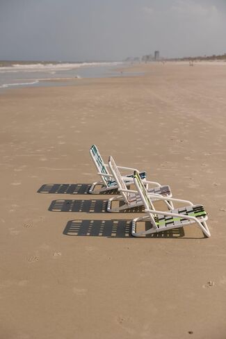PRAIA The Beach Chair - a Lightweight, Foldable, Durable and Easy to Carry Beach Chair in Saudi Arabia