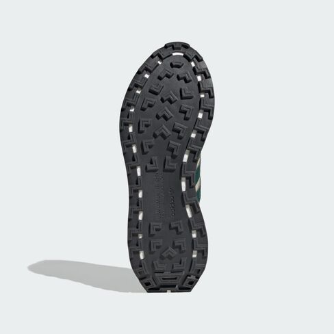 Adidas mens Retropy E5 in Saudi Arabia
