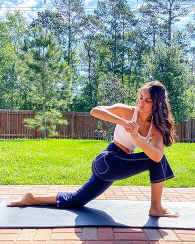 G4Free Bootcut Capri Yoga Pants with 4 Pockets for Women Summer Tummy Control High Waist Capris in Saudi Arabia