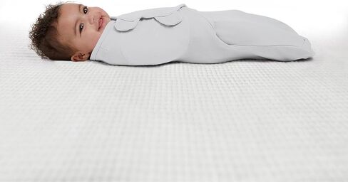 SwaddleMe Original Swaddle - Size Small/Medium, 0-3 Months, 1-Pack (Gray) Easy to Use Newborn Swaddle Wrap Keeps Baby Cozy and Secure and Helps Prevent Startle Reflex in Kuwait