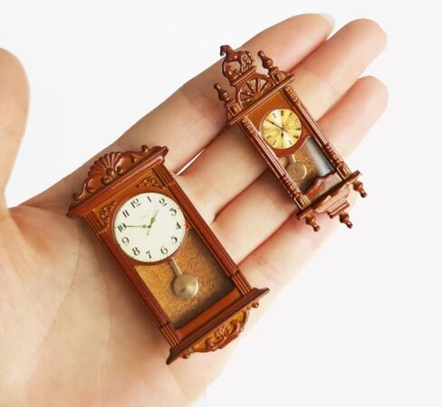 X الساخن الفشار 1:12 ساعة رومانية صغيرة مصغرة ساعة رومانية خمر ساعة حائط صغيرة مصغرة الديكور in Kuwait