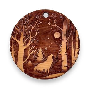 Cedar Ornament - Winter Wolf