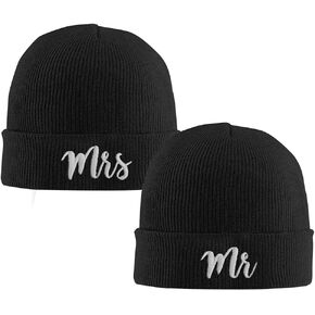 2PCS Embroidered Mr and Mrs Couple Beanie Hats for Men Women, Newlywed Honeymoon Wedding Anniversary Engagement Gifts