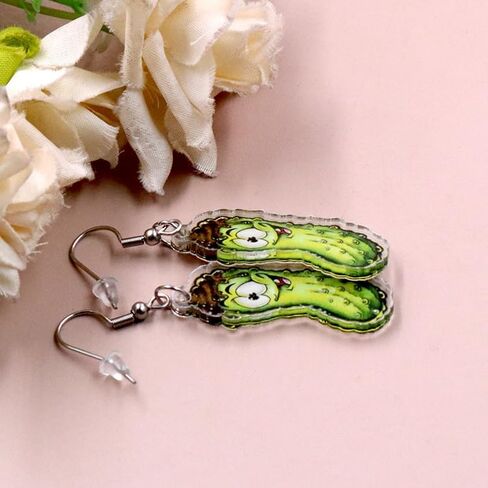 Unique Weird Acrylic Drop Dangle Earrings Funny Lifelike Dill Pickle Cucumber Earrings for Women Girls Cute Gag Green Dangle Pickle Earrings for Pickle Lovers Gifts in Saudi Arabia