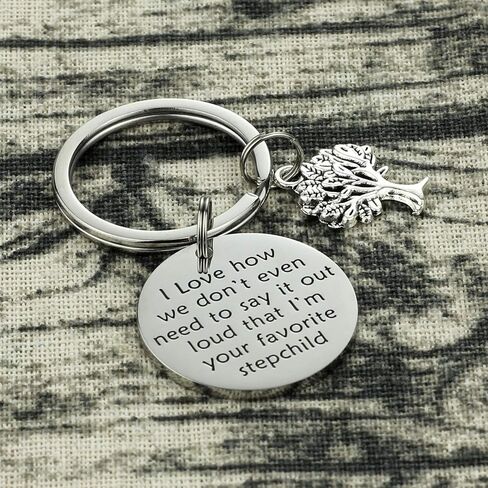 Ahaeth Stepmom Gift Keychain Ideas for Women Men Funny Best Stepdad Keychains Gifts Stepmom Keychain in Saudi Arabia