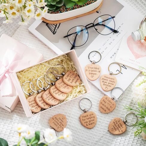 Huquary 30 Pieces Thank You Gift Teacher Gift Wooden Appreciation Keychain Gift for Women Men Teacher Gifts Heart Charm Wooden Keychains Bulk for Teachers' Day Birthday Teacher Appreciation Week in Saudi Arabia