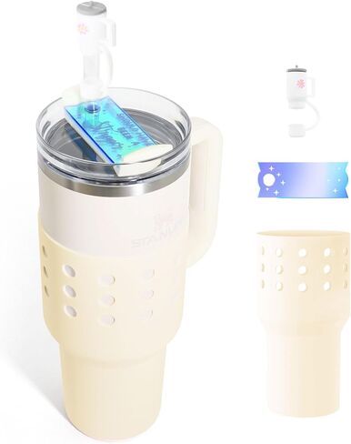 حذاء ANZOME الواقي من السيليكون لـ Stanley Quencher 40 أونصة، غطاء غطاء سفلي للزجاجة مضاد للانزلاق مع غطاء غطاء من القش وقطعة بطاقة الاسم، ملحقات كأس ستانلي (وردي) in Kuwait