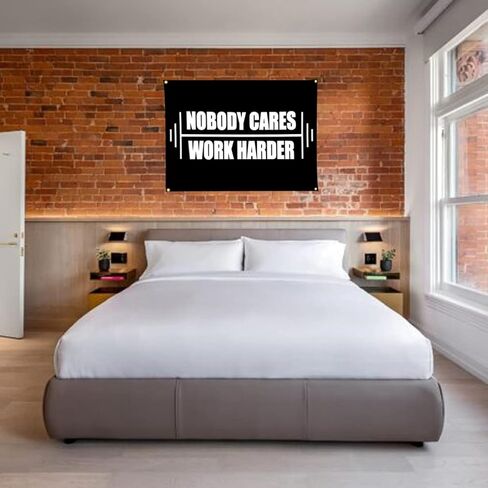 علم الصالة الرياضية 3x5 قدم لا أحد يهتم بالعمل بجدية العلم لتعليق جدار الغرفة واللياقة البدنية نسيج الكلية والمسكن ديكور لافتة غرفة النوم الداخلية علامة الرياح الثقيلة مع النحاس in Kuwait