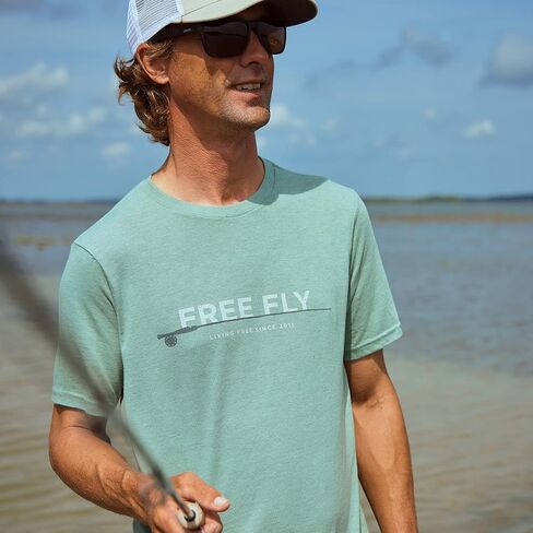 تي شيرت Free Fly للرجال 8wt - تي شيرت برسومات الشعار للرجال - تي شيرت من مزيج القطن فائق النعومة in Kuwait
