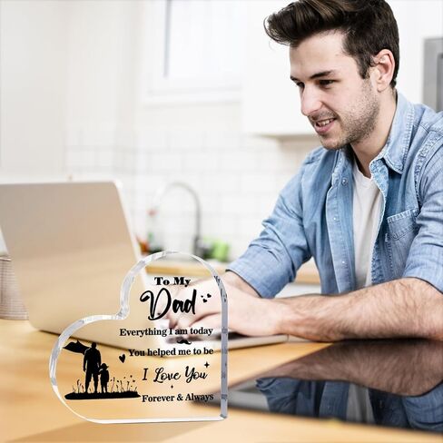 قطعة قلب أكريليك محفورة بكلمات دافئة in Kuwait