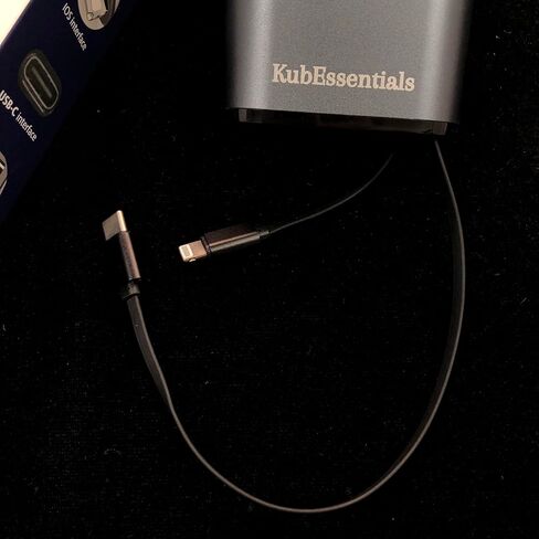 شاحن سيارة بكابلات قابلة للسحب، USB A وأحدث نوع C، شاحن سيارة سريع متعدد المنافذ 4 في 1 لأجهزة iPhone وAndroid in Saudi Arabia