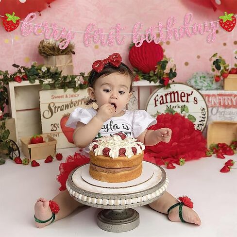 بيري أول عيد ميلاد راية، الفراولة زينة عيد الميلاد الأول بيري عيد ميلاد الأول ديكور بريق الوردي الفراولة عيد ميلاد راية للفتيات الفراولة الحلو واحد لوازم حفلة عيد ميلاد، استحمام الطفل in Kuwait
