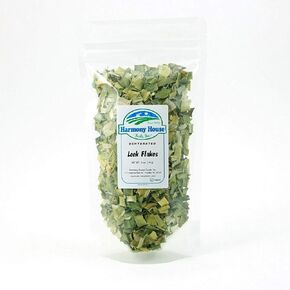 Harmony House Foods Dehydrated Leek Flakes - Air Dried Vegetables for Soup and Cooked Dishes, Great for Camping, Survival, and Backpacking